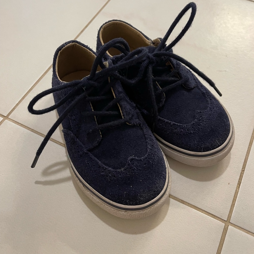 Janie and Jack blue suede wingtip sneakers